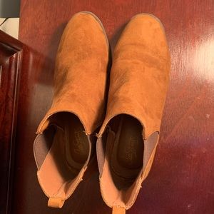 macys womens chelsea boots